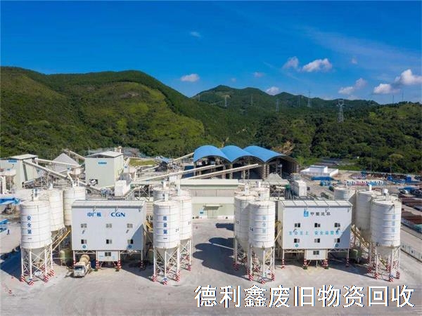 張家口回收攪拌站，專業(yè)攪拌站設備回收